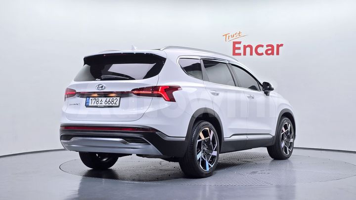 Hyundai SantaFe 2021 — 2