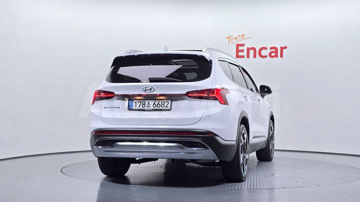 Hyundai SantaFe 2021 — 4