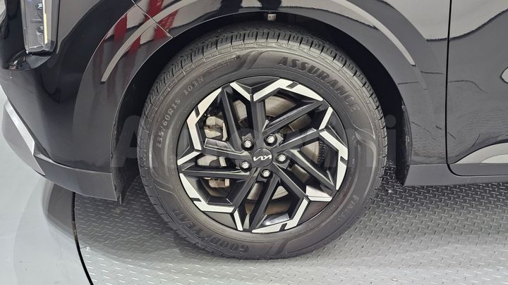 Kia Carnival 2024 — 5