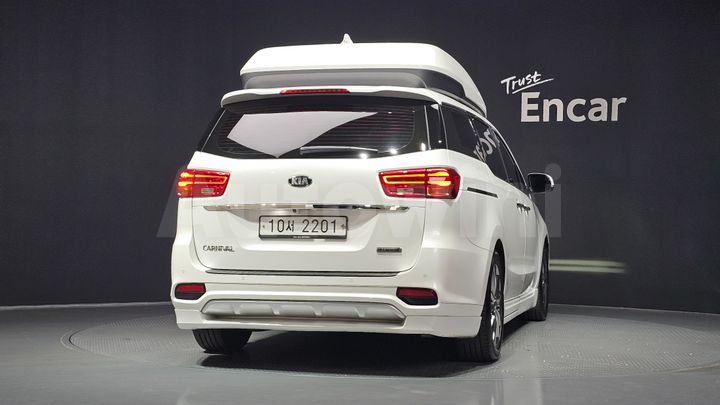 Kia Carnival 2019 — 4