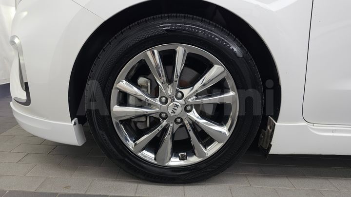 Kia Carnival 2019 — 5