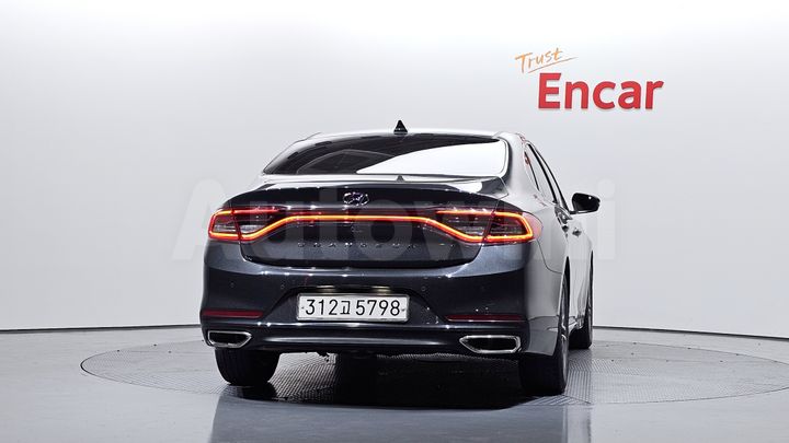 Hyundai Grandeur 2018 — 4
