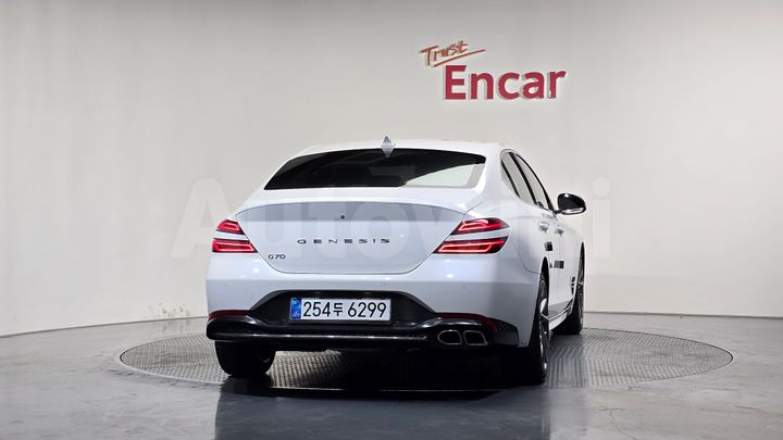 Genesis G70 2021 — 4
