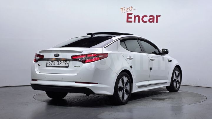 Kia K5 2014 — 2