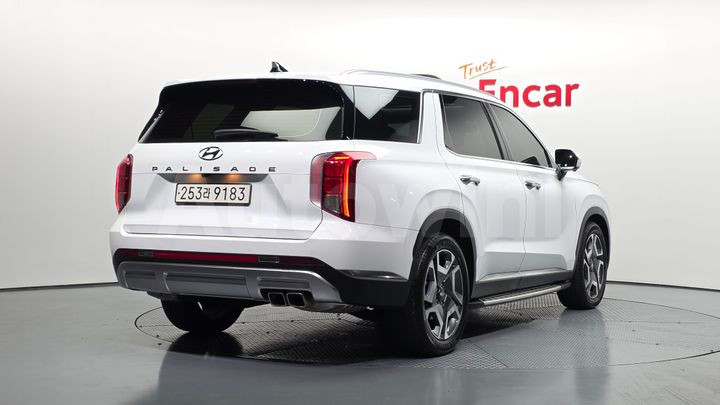 Hyundai Palisade 2023 — 2