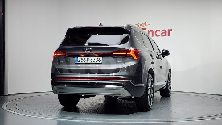 Hyundai SantaFe 2023 — 3