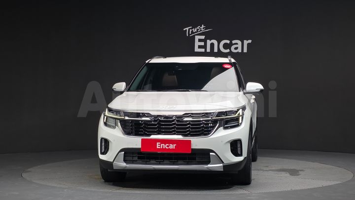 Kia Seltos 2023 — 3