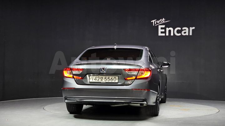 Honda Accord 2021 — 4