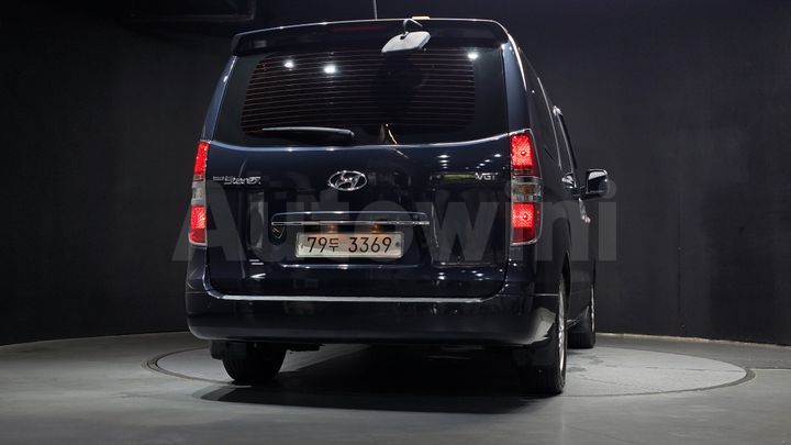 Hyundai Starex 2018 — 4