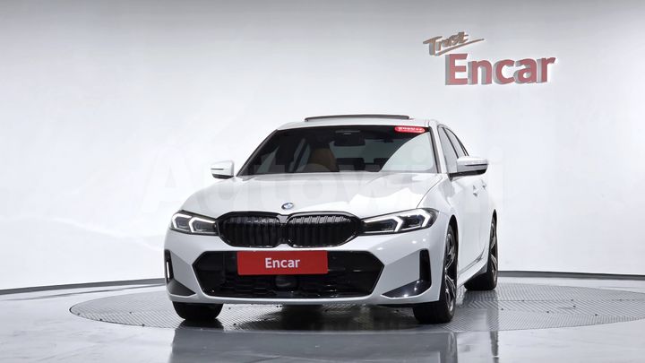 BMW 3 Series 2023 — 2
