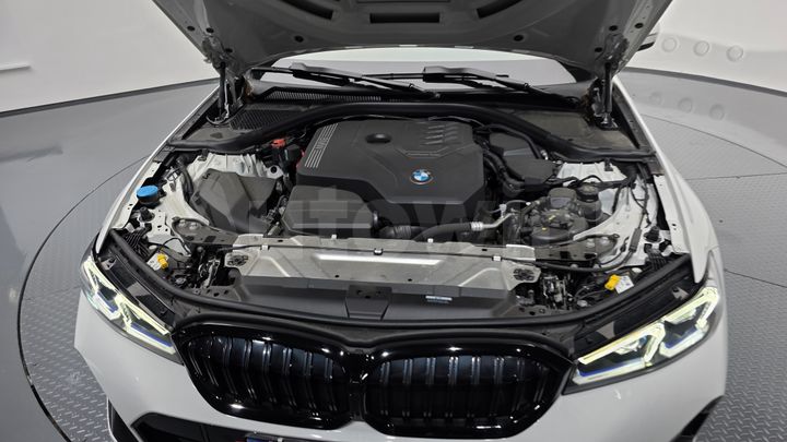 BMW 3 Series 2023 — 5