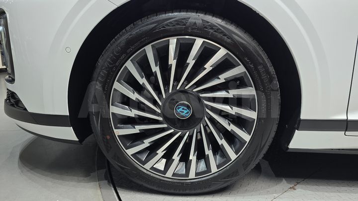 Hyundai Grandeur 2026 — 5