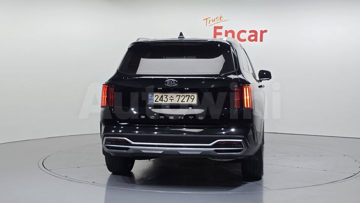 Kia Sorento 2021 — 4