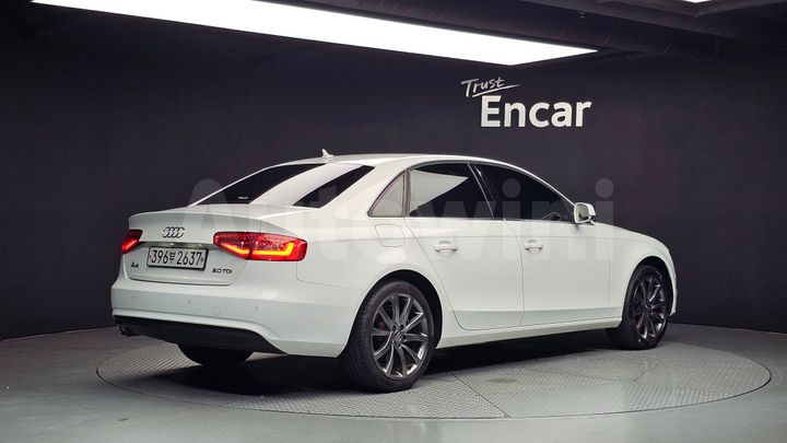 Audi A4 2014 — 2