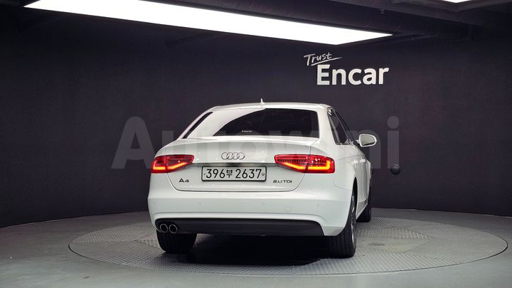 Audi A4 2014 — 4