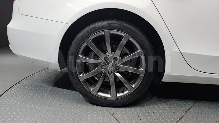 Audi A4 2014 — 5