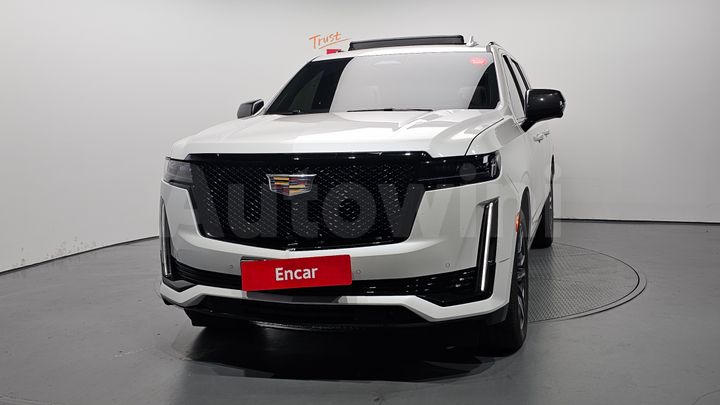 Cadillac Escalade 2023 — 4
