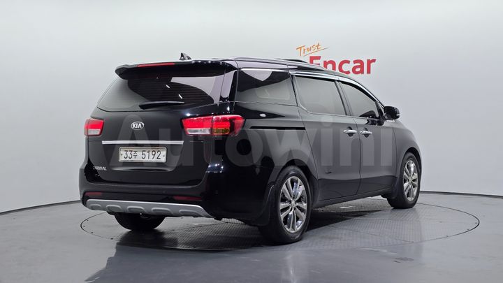 Kia Carnival 2016 — 2