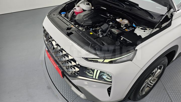 Hyundai SantaFe 2022 — 5