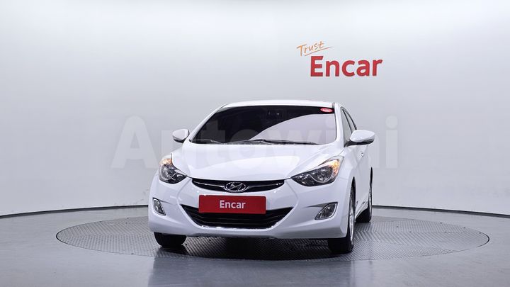 Hyundai Avante 2013 — 3