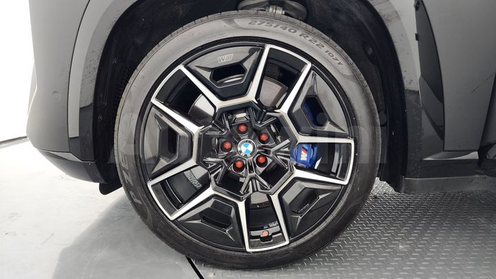 BMW XM 2025 — 5