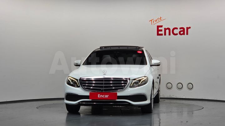 Mercedes-Benz E Class 2017 — 4