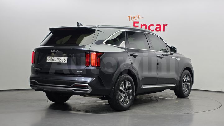 Kia Sorento 2023 — 2