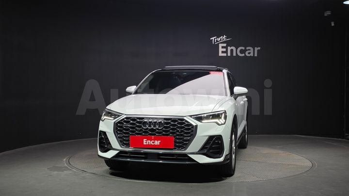 Audi Q3 2023 — 2