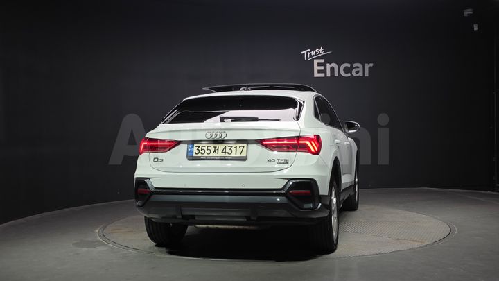 Audi Q3 2023 — 3