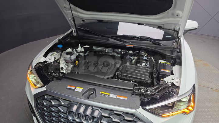 Audi Q3 2023 — 5