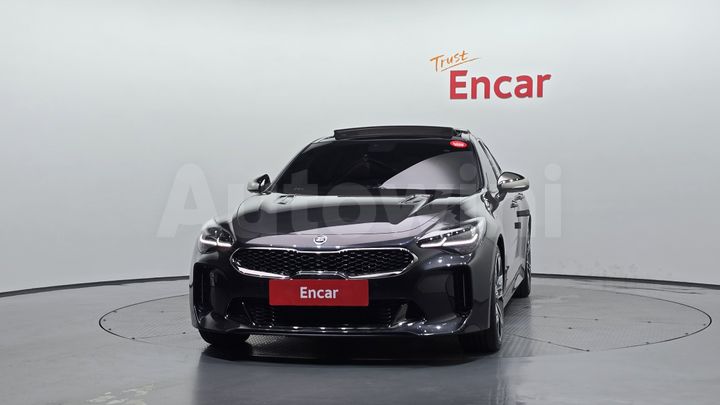Kia Stinger 2019 — 3