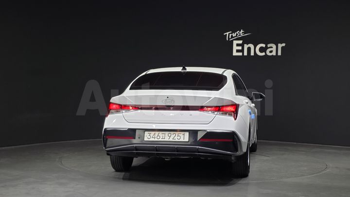 Hyundai Avante 2024 — 4