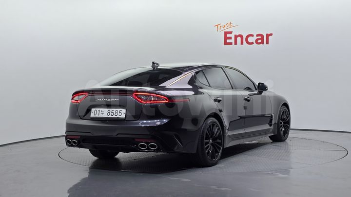 Kia Stinger 2018 — 2