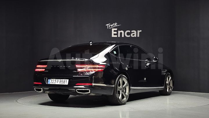 Genesis G80 2024 — 2