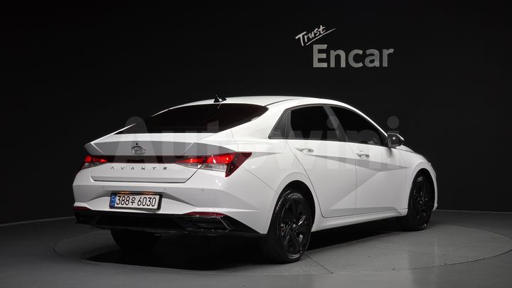 Hyundai Avante 2023 — 2