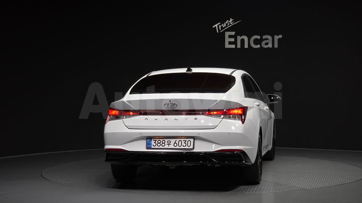 Hyundai Avante 2023 — 4