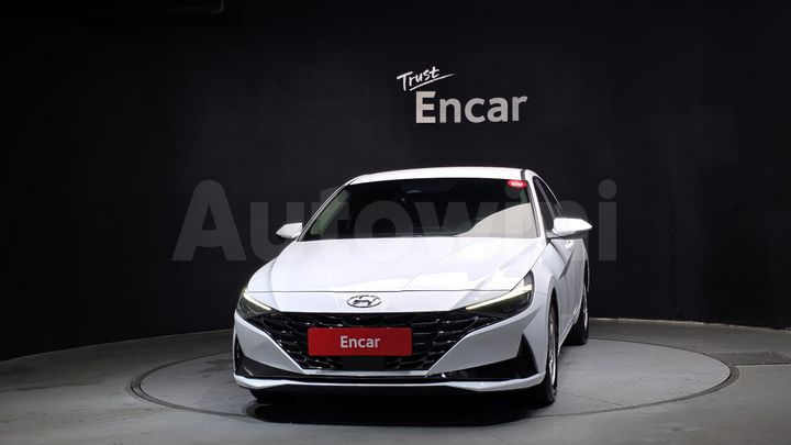 Hyundai Avante 2021 — 3