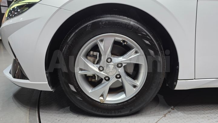 Hyundai Avante 2021 — 5
