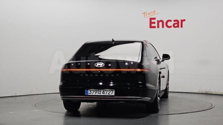 Hyundai Grandeur 2023 — 3