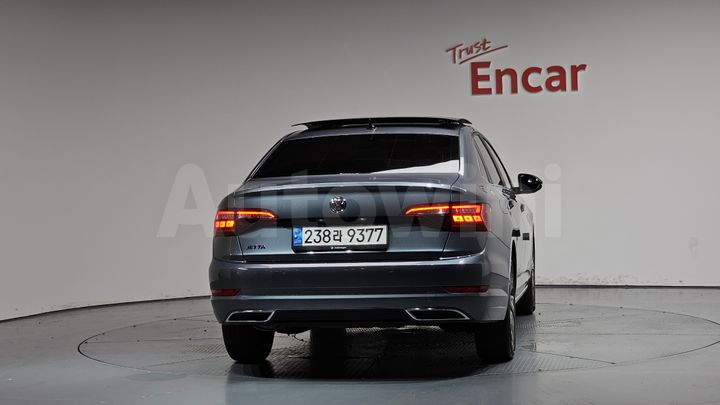 Volkswagen Jetta 2021 — 4