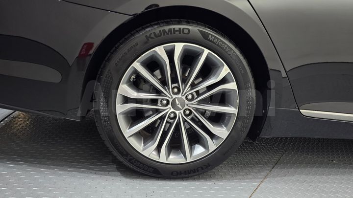 Hyundai Genesis 2016 — 5