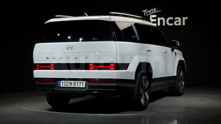 Hyundai SantaFe 2025 — 2