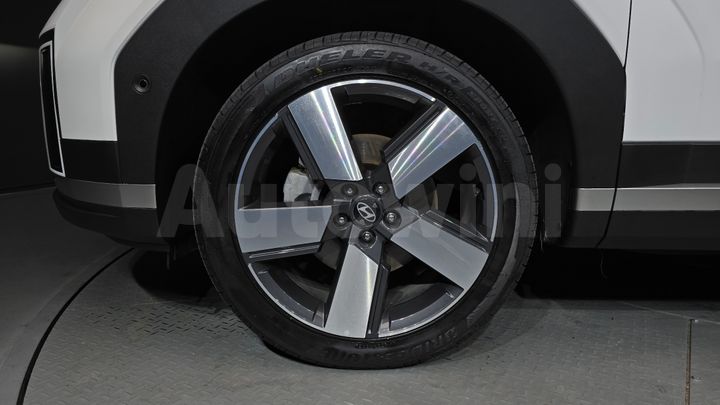 Hyundai SantaFe 2025 — 5