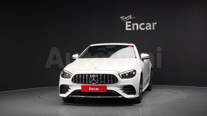 Mercedes-Benz E Class 2022 — 3