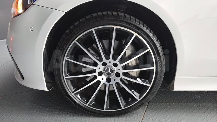 Mercedes-Benz E Class 2022 — 5