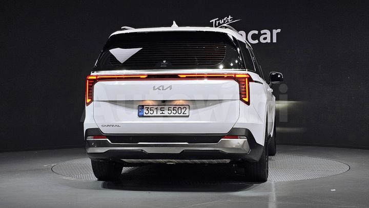 Kia Carnival 2024 — 4