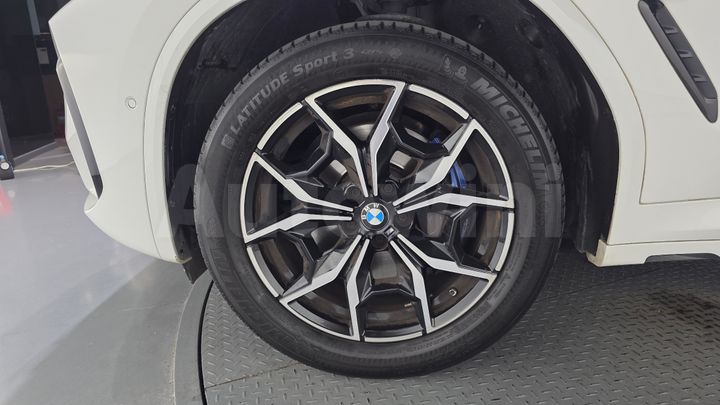 BMW X4 2023 — 5