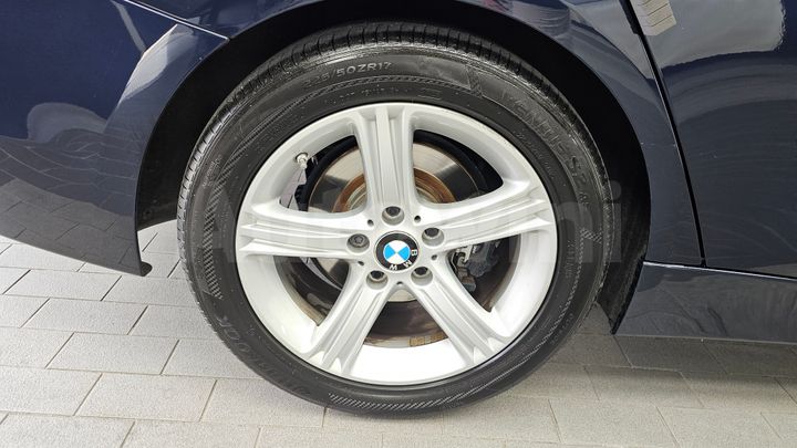 BMW 3 Series 2015 — 5