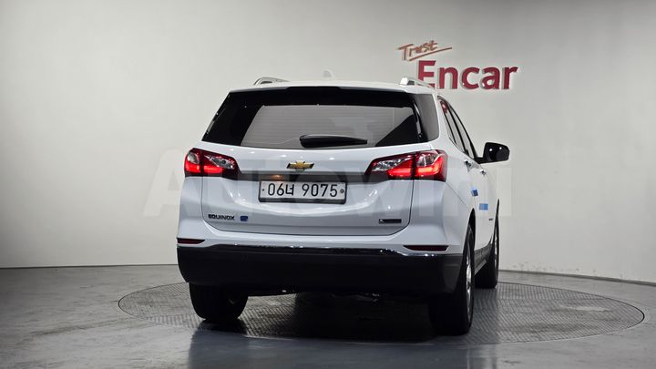 Chevrolet Equinox 2018 — 4