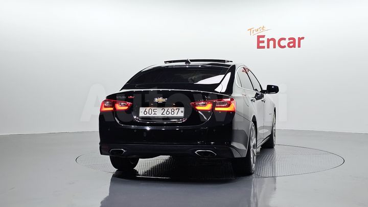 Chevrolet Malibu 2017 — 4